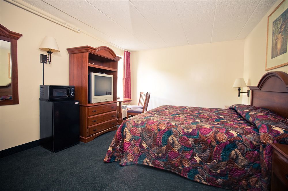 Inns Of Virginia Falls Church Exterior photo